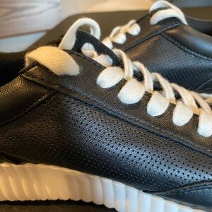 Steve Madden Shock Jogger